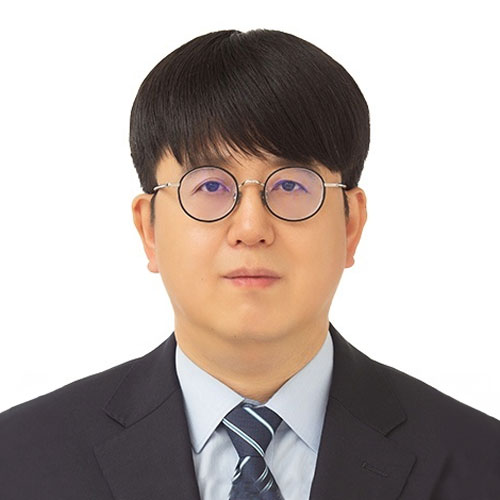 김용기 교수님 사진